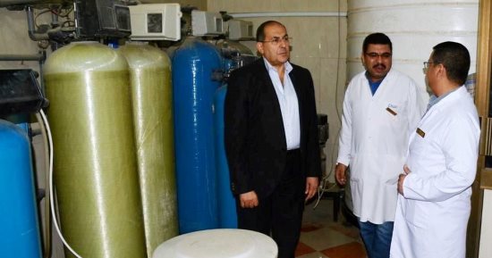 محافظ سوهاج: توفير 24 ماكينة غسيل كلوى جديدة