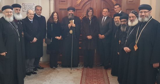 وزيرة الهجرة تلتقي أسقف باريس لحث المصريين بالخارج على المشاركة بالانتخابات 