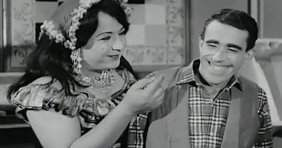 السر وراء انجذاب الجمهور لأدوار النساء التى يجسدها الرجال على شاشة السينما