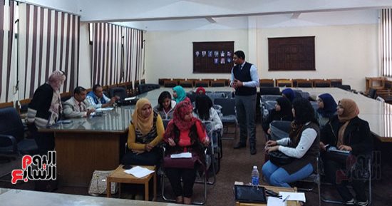 صور.. انطلاق الدورة الشاملة فى الصحافة بجامعة سوهاج