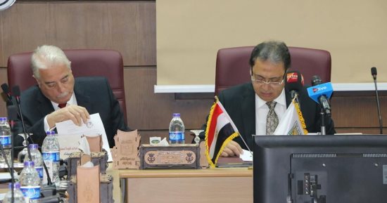 وزير الصحة يعقد الاجتماع الأول للجنة العليا للسياحة العلاجية بشرم الشيخ