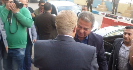 صور.. وزير الشباب يصل الإسماعيلية لتفقد نادى الإسماعيلى الاجتماعى