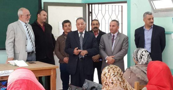 "وكيل تعليم دمياط" يتفقد الدورات التدريبية بمركز التدريب الرئيسى