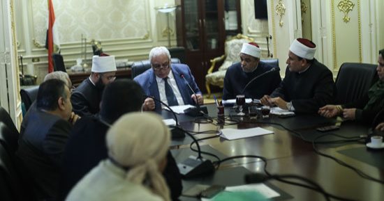 أمين دينية البرلمان يتقدم بطلب لاستعجال قانون الفتوى العامة الإثنين