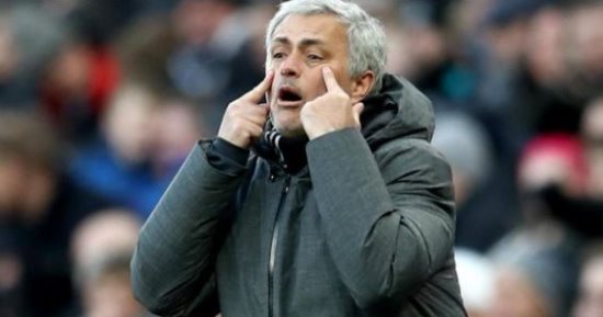 مورينيو: سعيد بحزن الجماهير بعد الإقصاء من دورى أبطال أوروبا