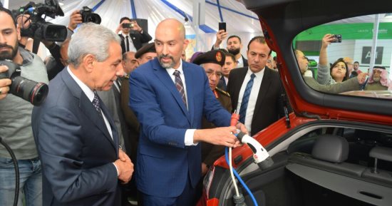 طارق قابيل: الحكومة توفر البنية التحتية للسيارات الكهربائية بالمدن الجديدة
