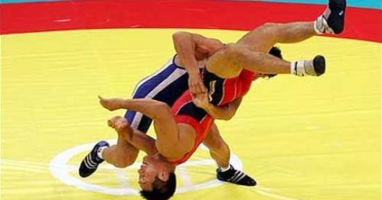 المصارعة يشارك فى البطولة الأفريقية بتونس 