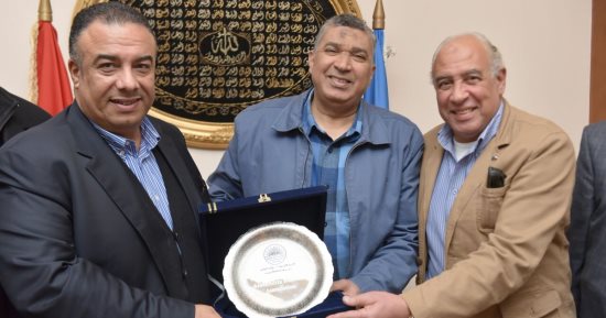 جمعية رجال أعمال اسكندريه تزور قناه السويس الجديدة.. وتؤكد: فرص المحور واعده