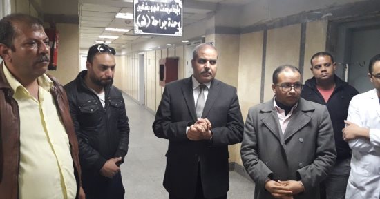 قيادات جامعة الأزهر تتفقد مستشفى الحسين الجامعى فى زيارة مفاجئة‎