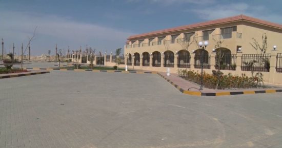صور.. تعرف على محطة انتظار الركاب بعد افتتاحها من وزير النقل بالغردقة اليوم