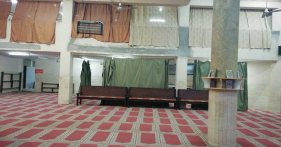 مواطن يطالب وزارة الأوقاف بترميم مسجد الرحمن فى حلوان