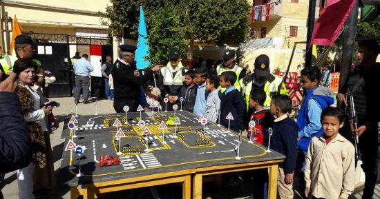 فيديو.. مدينة مرورية لتعليم الأطفال القيادة السليمة فى عيد الشرطة الـ67