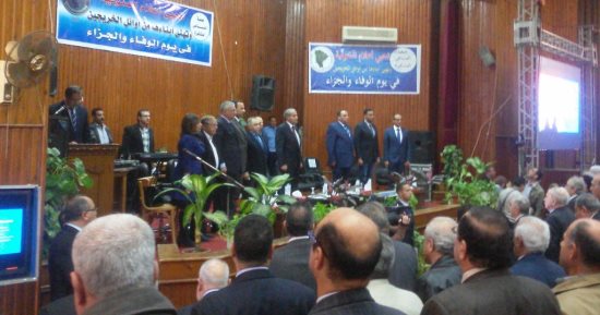 صور.. وصول وزير التموين إلى المنوفية