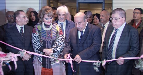 السفير الكويتى بالقاهرة يفتتح معرض "ريشة السلام" بدار الأوبرا