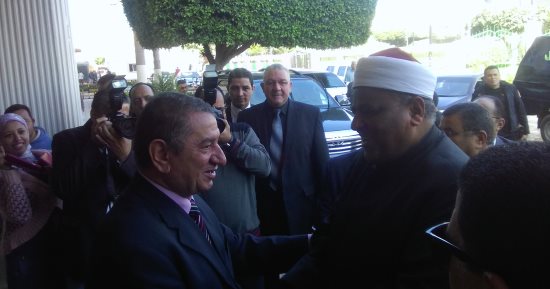 صور.. محافظ كفر الشيخ يستقبل شومان لعقد حوار مجتمعى حول محاربة الإرهاب