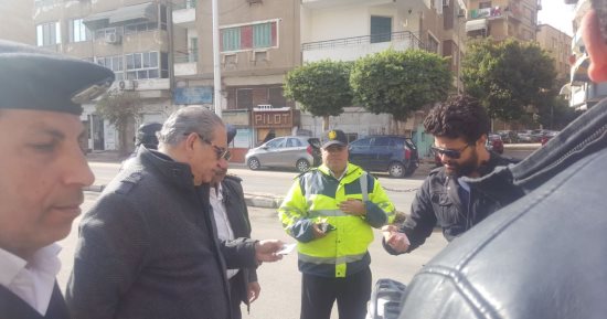 صور.. مدير أمن السويس يتفقد مجمع المحاكم والخدمات المرورية بالشوارع