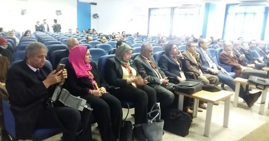 رئيس جامعة بنها : سعداء باقبال المواطنين على مستشفيات جامعة بنها 