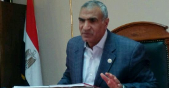 رئيس مياه الشرب بالجيزة يوجه بتنفيذ خطة تطهير خطوط الصرف الصحى شهريا