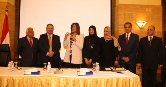 صور.. وزيرة الهجرة تدعو الجالية المصرية فى السعودية للمشاركة فى الانتخابات