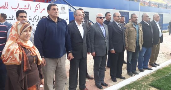 صور.. محافظ بورسعيد يفتتح دورى مراكز الشباب للصم