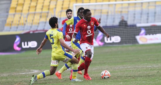 فيديو.. شلونجو يهدد مرمى الأهلى.. والشناوى يتألق