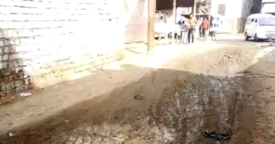 قارئ يشكو من انتشار مياه الصرف الصحى بشارع النورى فى سوهاج