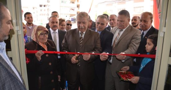محافظ الإسماعيلية يفتتح معرضا للمنتجات مركز تأهيل المعاقين