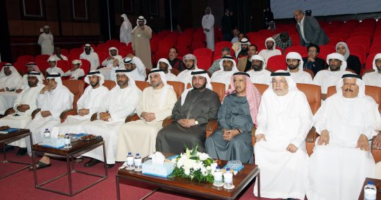 رئيس الكتاب العرب يشهد انطلاق أمسيات بيت الشعر فى الفجيرة الثقافية