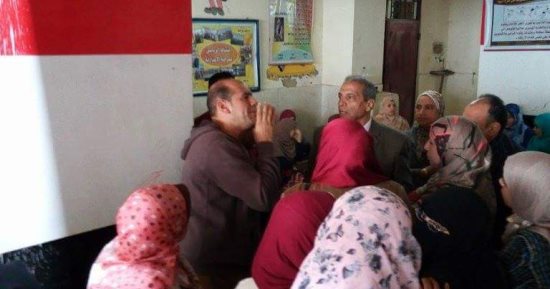 معلمو مدرسة خاصة بالمنيا يطالبون بصرف رواتبهم