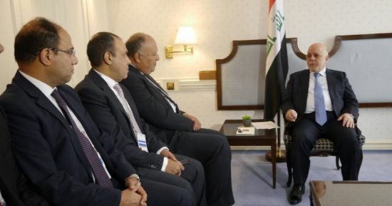 سامح شكرى يلتقى حيدر العبادى في ختام مؤتمر ميونخ للأمن