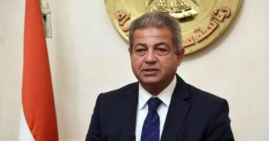 وزير الرياضة يعتذر عن حضور مباراة المقاصة وبطل السنغال