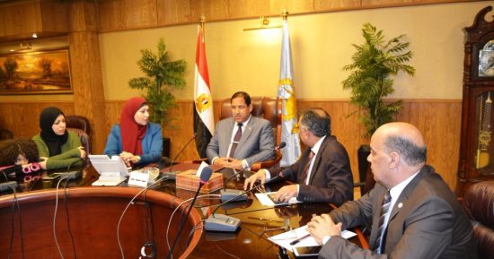 محافظ الغربية يبحث المنظومة الصحية بالمحافظة للقضاء على الأمراض المزمنة