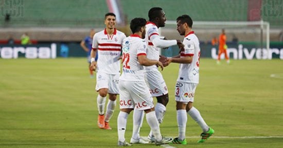 فيديو وصور.. محمد سالم يُطالب بركلة جزاء لبتروجت أمام الزمالك 