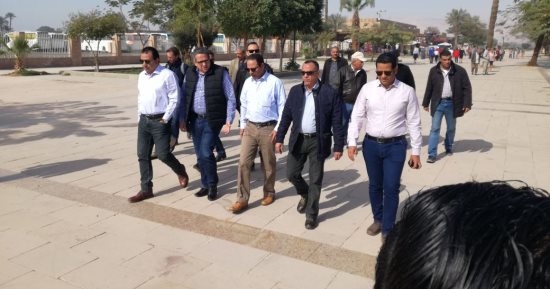 صور.. وزير الآثار يتفقد معبد الكرنك ومشروع تأهيله لخدمة ذوى الاحتياجات
