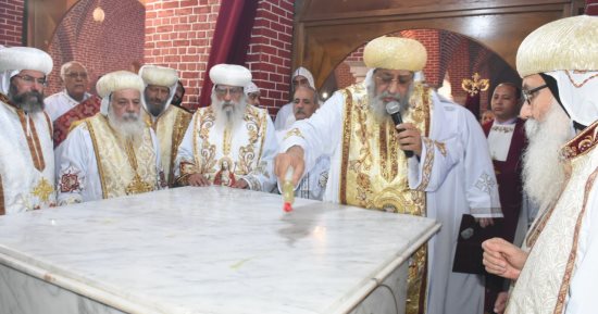 صور.. البابا تواضروس يدشن كنيستى مكاريوس السكندرى والثلاث مقارات بالبحيرة