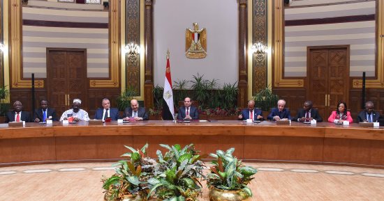 صور.. السيسي يؤكد استعداد مصر الكامل لدعم دور المحاكم الدستورية فى أفريقيا