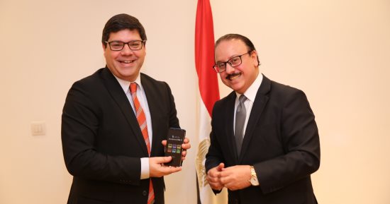وزير الاتصالات يستقبل وزير الدولة البرتغالى للعولمة لبحث التعاون الاقتصادى