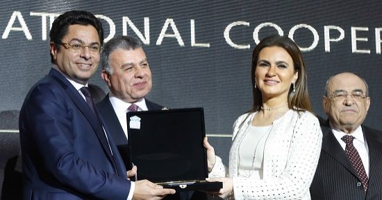تكريم وزيرة الاستثمار باحتفالية Business Today لدورها فى برنامج الإصلاح