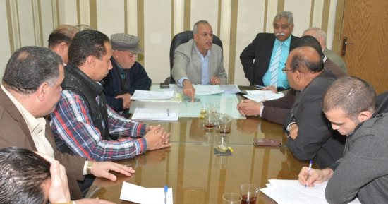 محافظ سوهاج يؤكد على ضرورة تلبية احتياجات المواطنين