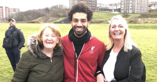 محمد صلاح يتحدث عن أغنية "الملك المصرى" وأجواء ملعب أنفيلد