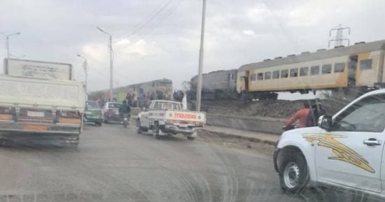 صور.. نجاة ركاب بالمنصورة من الموت بعد توقف قطارين قبل اصطدامهما بالمواجهة 