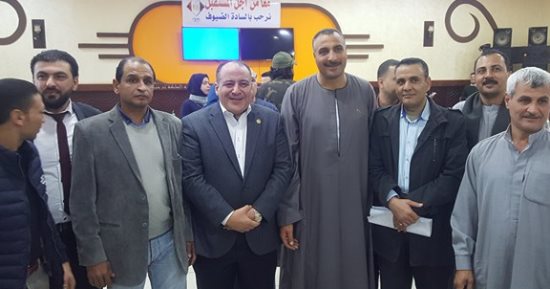 مدينة الشهداء بالمنوفية تناقش مشكلاتها بحضور نواب البرلمان