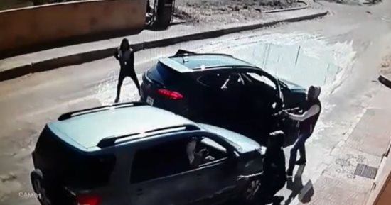 حبس المتهمين بالسطو المسلح على سيارة مقطورة وسرقة 56 ألف جنيه بمدينة زايد