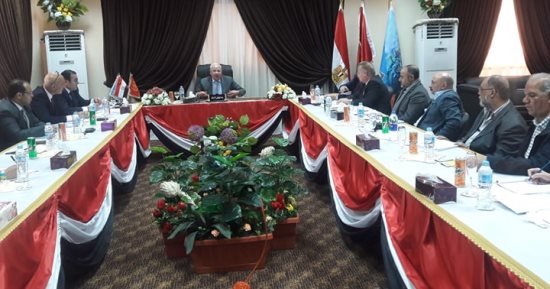 محافظ بورسعيد : ندعم المستثمر الجاد للتوسع فى المشروعات الصناعية 