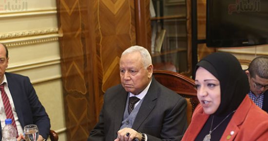 بدء اجتماع "أفريقية البرلمان" لبحث ملف "ساعة التليفزيون السنغالى" (صور)