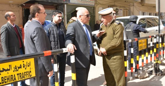 صور.. مدير أمن البحيرة يتفقد المنشآت الشرطية والكنائس بمدينة دمنهور