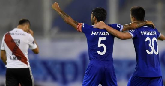 ريفربليت يتراجع للمركز 20 فى الدورى الأرجنتينى بعد الخسارة من سارسفيلد