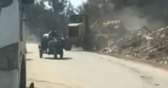 لودر يتسبب فى مصرع مسن بالواحات البحرية فى الجيزة