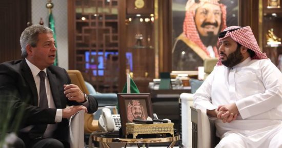صور.. جلسة بين وزير الرياضة وترك آل شيخ فى السعودية