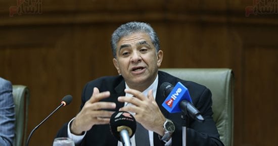وزير البيئة: المنظومة الجديدة لجمع القمامة أساسها تقديم خدمة جيدة للمواطنين (فيديو)